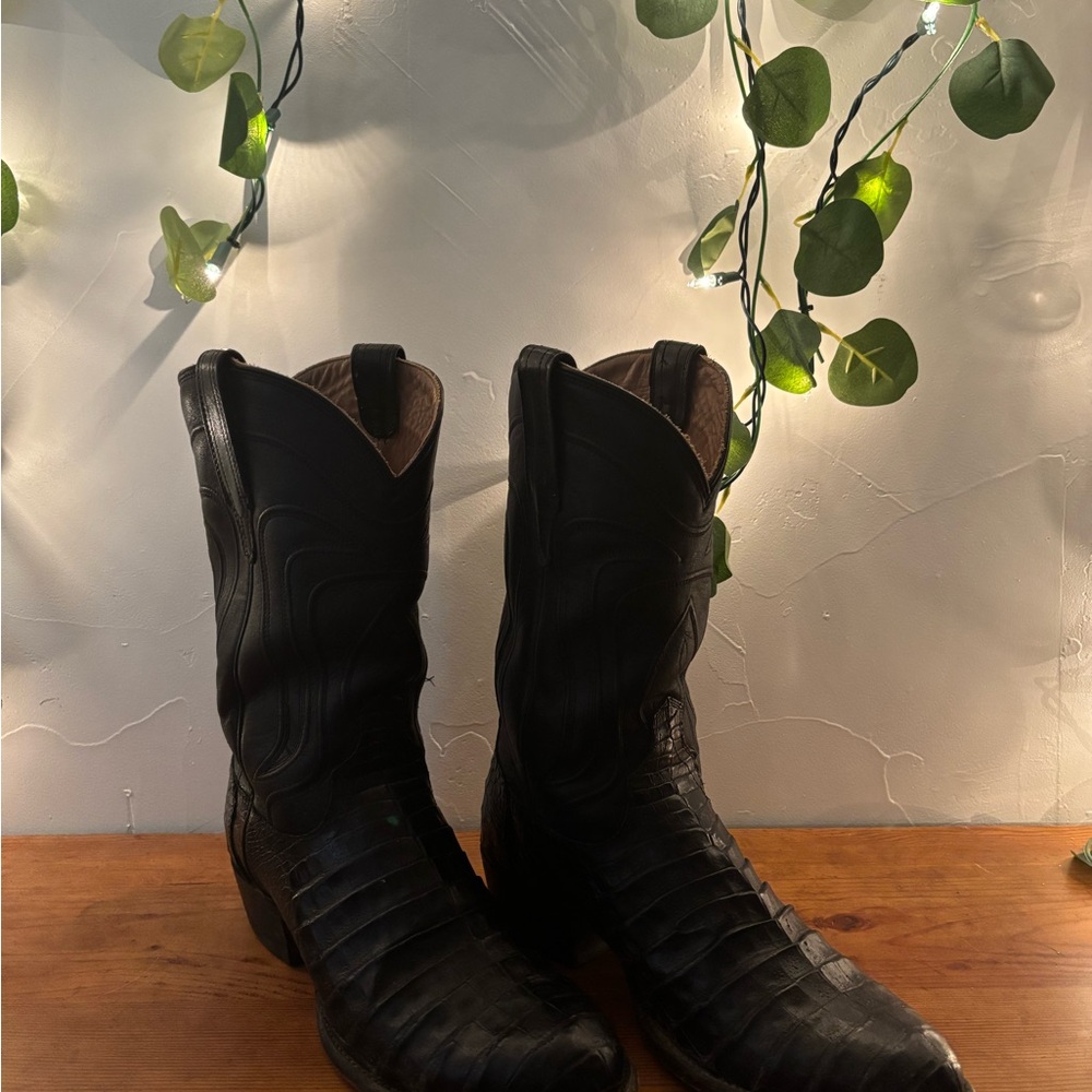 Tecovas Caiman Cowboy Boots – Black, Size 10EE, Genuine Exotic Leather